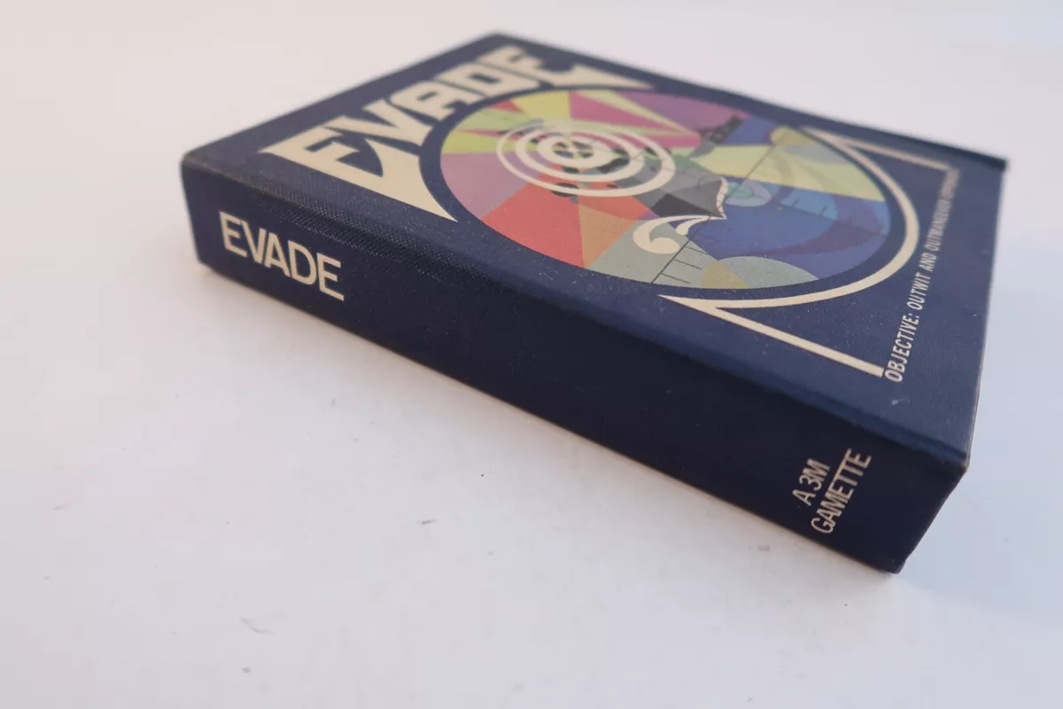 Evade Board Game. 1971 3 M Vintage Board Game -Complete! E