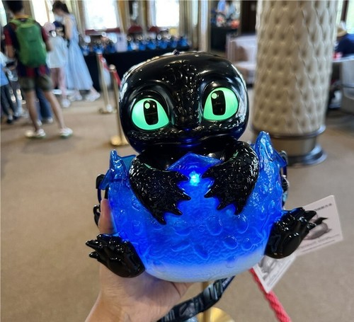 BJ Universal Studios How to Train Your Dragon Toothless Popcorn Bucket Light Up