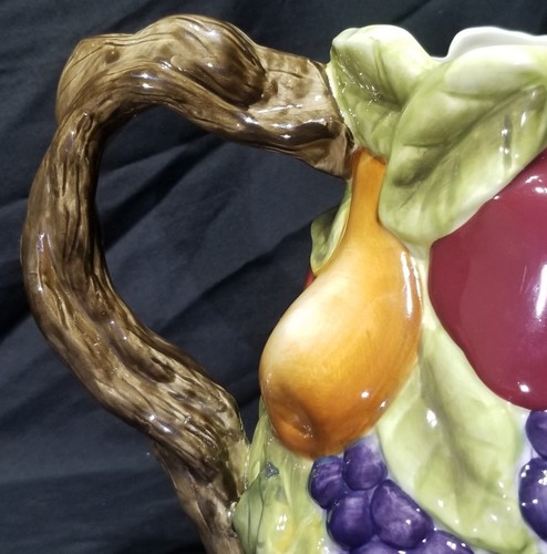 Sonoma Villa Home Interiors Large Pitcher Hand Painted Fruits & Vine Handle EC - Picture 12 of 16