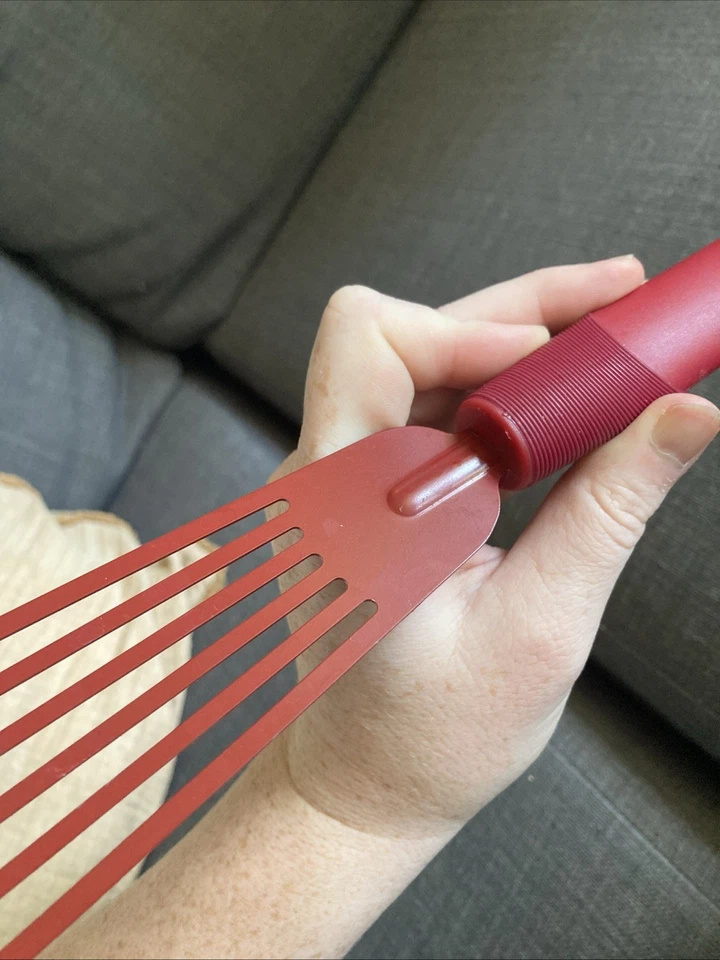 Kuhn Rikon Spatula 12.5" Crimson Red Fish Designer Cutlery Chef Tool Dark Rd Kit - Image 4 of 4