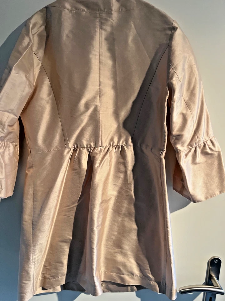 S.OLIVER, edler Seiden Mantel, 38, gold-beige, 2x getragen -DER HINGUCKER - Bild 4 von 4