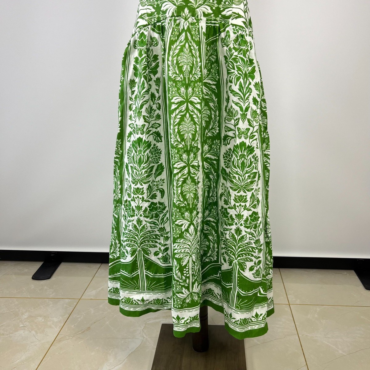 farm rio green tapestry dress Green Delicate Tapestry Midi Dress FARM Rio