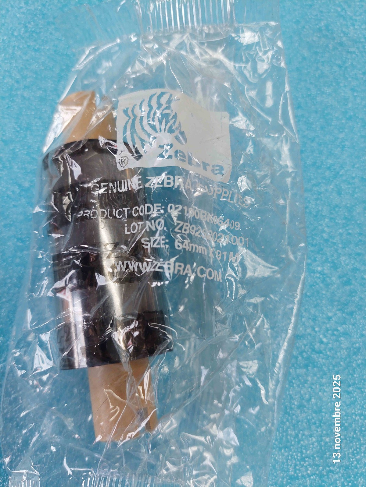 Zebra Cire 2100 ruban noir 02100BK06409 de 64mmx91m pour impression thermique sur étiquettes velin