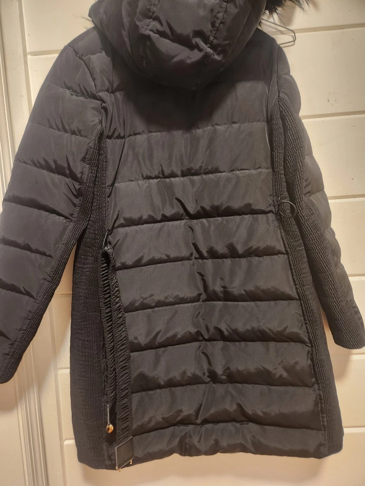 Express女式人造毛皮帽松饼外套 — 第 2/3 张图片