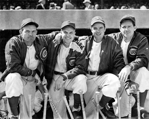 Chicago Cubs Claude Passeau, Ray Prim, Hank Wyse and Paul Derringer 1945 Photo - Picture 1 of 1