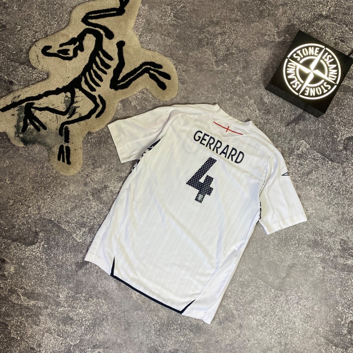 Umbro イングランド代表 GERRARD 4 シャツ S Mサイズ Vintage Umbro FC England National Soccer Team Gerrard player