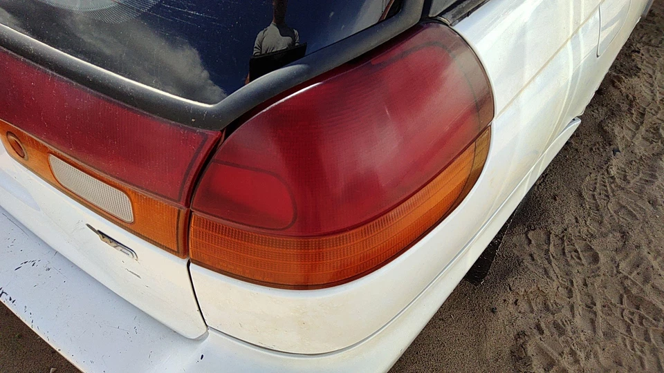 1995-99 Subaru Legacy Rhd Postal Right Tail Light Brake Lamp Oem Rear 84201ac081 - Image 2 of 4