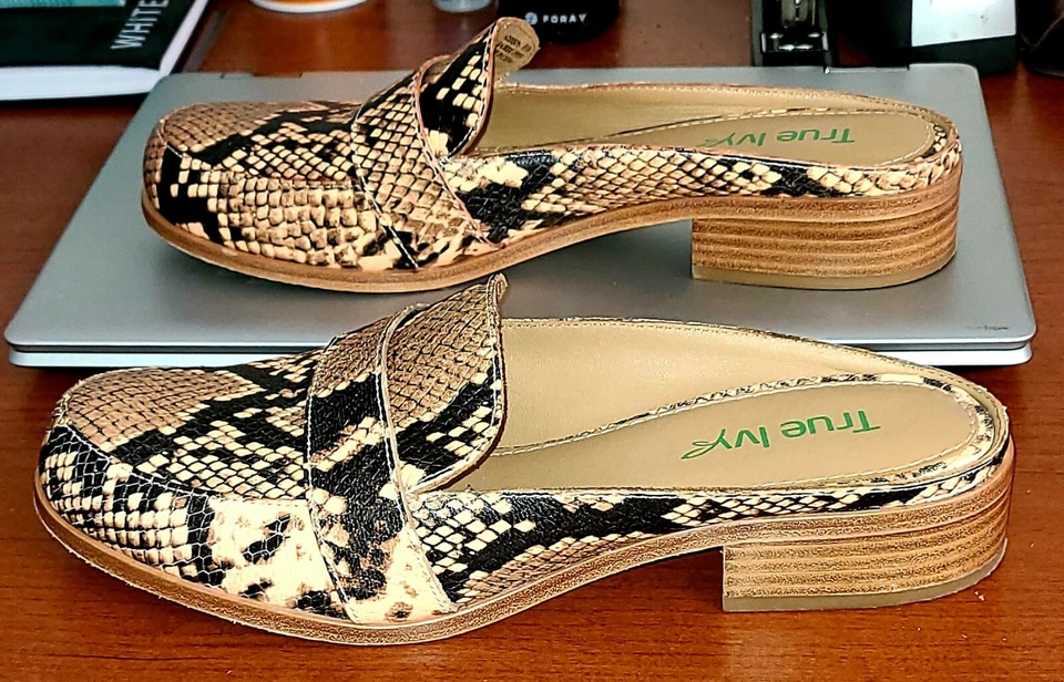 Zapatos True Ivy para mujer talla 8,5 Addison con estampado de pitón de cuero sin cordones raros. Foto 3 de 4