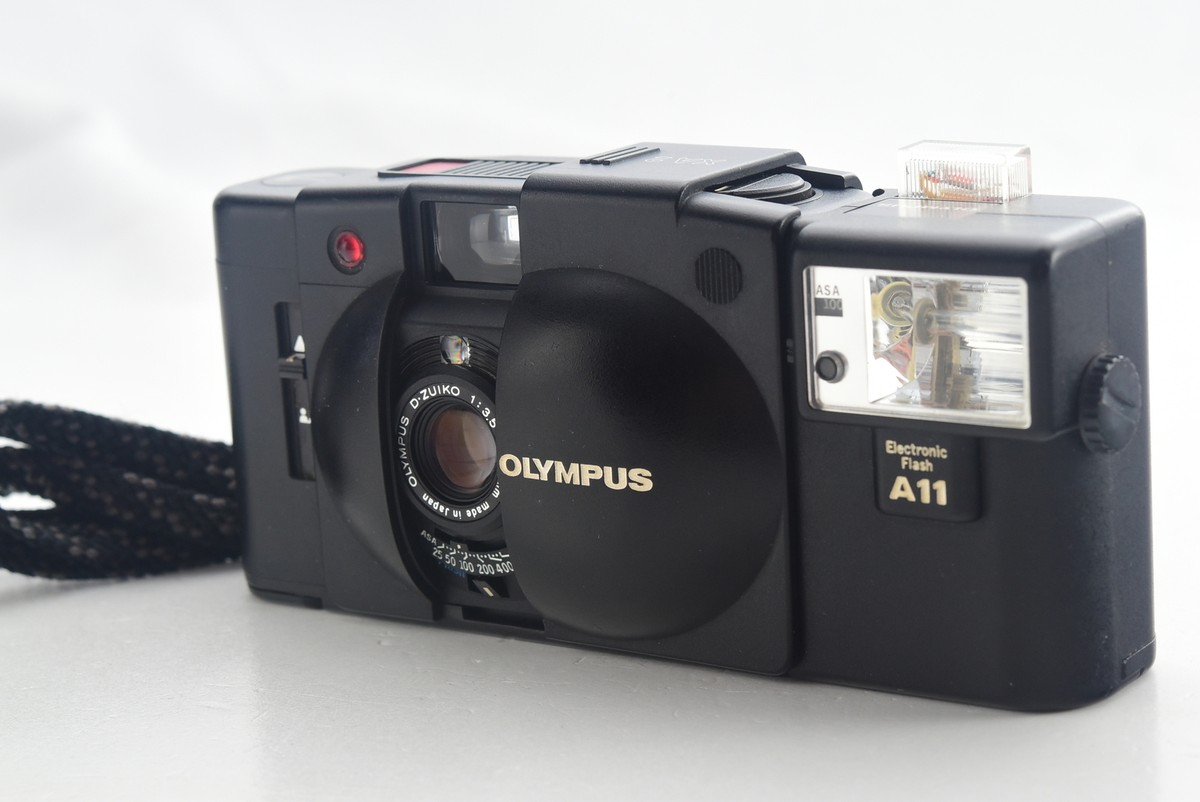New light shiels [Near MINT] Olympus XA2 Point Shoot Film