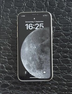 Apple IPhone 11  Weiß