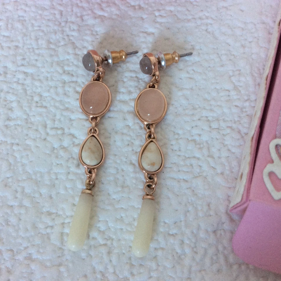 Pilgrim dangle earrings - rose gold plated - quartz & agate - 5cm/2'' - gift box - Image 3 of 4