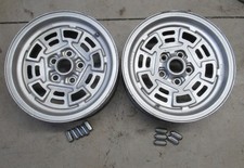 1973-78 Detomaso Pantera Originalused 15x7 Front Magnesium Wheels