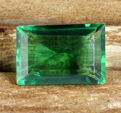 Grün Topas 33.35 Karat Smaragd Schliff Brazilian Edelstein AGI Certified A49216