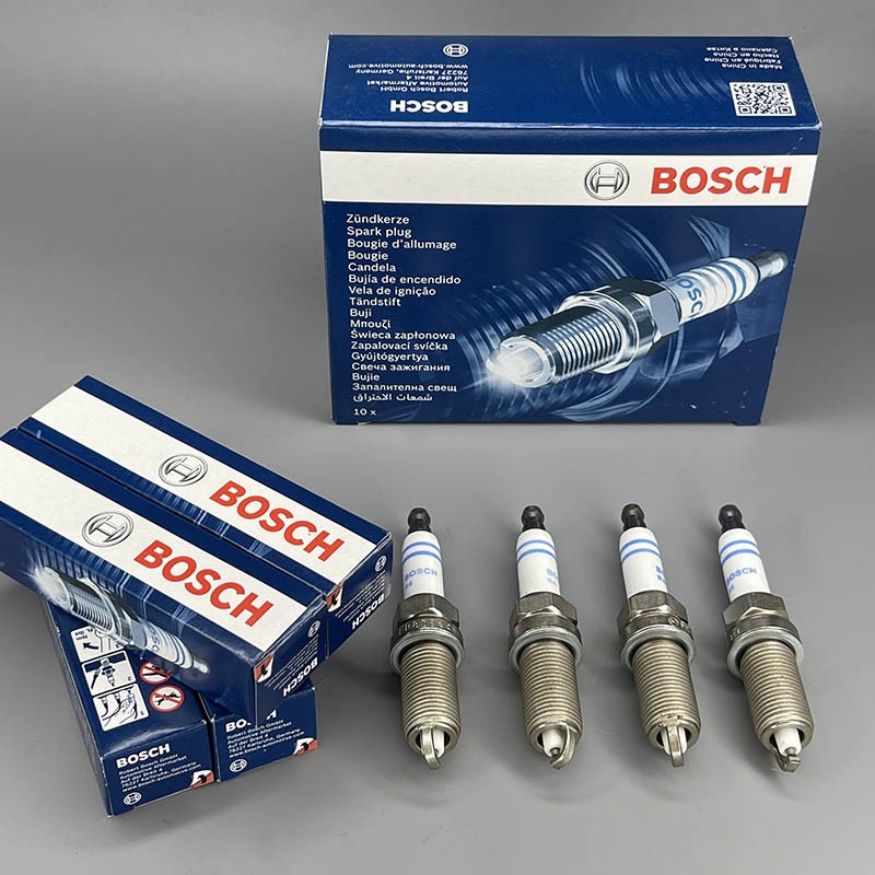 BOSCH Super Plus Spark Plug 4PCS 7927 For VW Passat Golf Mitsubishi Outlander