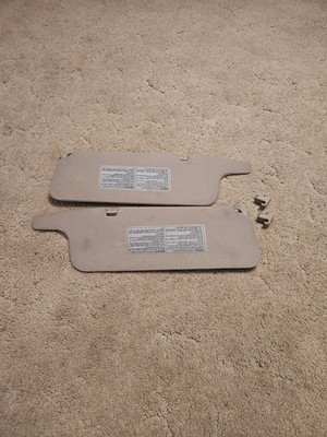 1992-1996 Toyota Camry DRIVER & PASSENGER SIDE SUN VISOR PAIR BEIGE CLOTH OEM