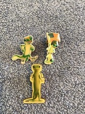 Lote de 3 prendedores Geico Gecko anuncio promoción seguro bandera estadounidense militar sombrero solapa