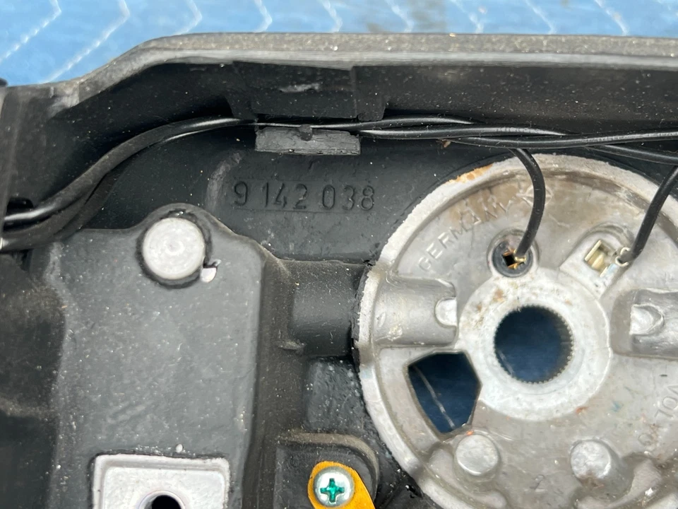 Conjunto de volante Volvo 940 740 1992-1995 con botón de bocina OEM #3246EM Foto 3 de 4