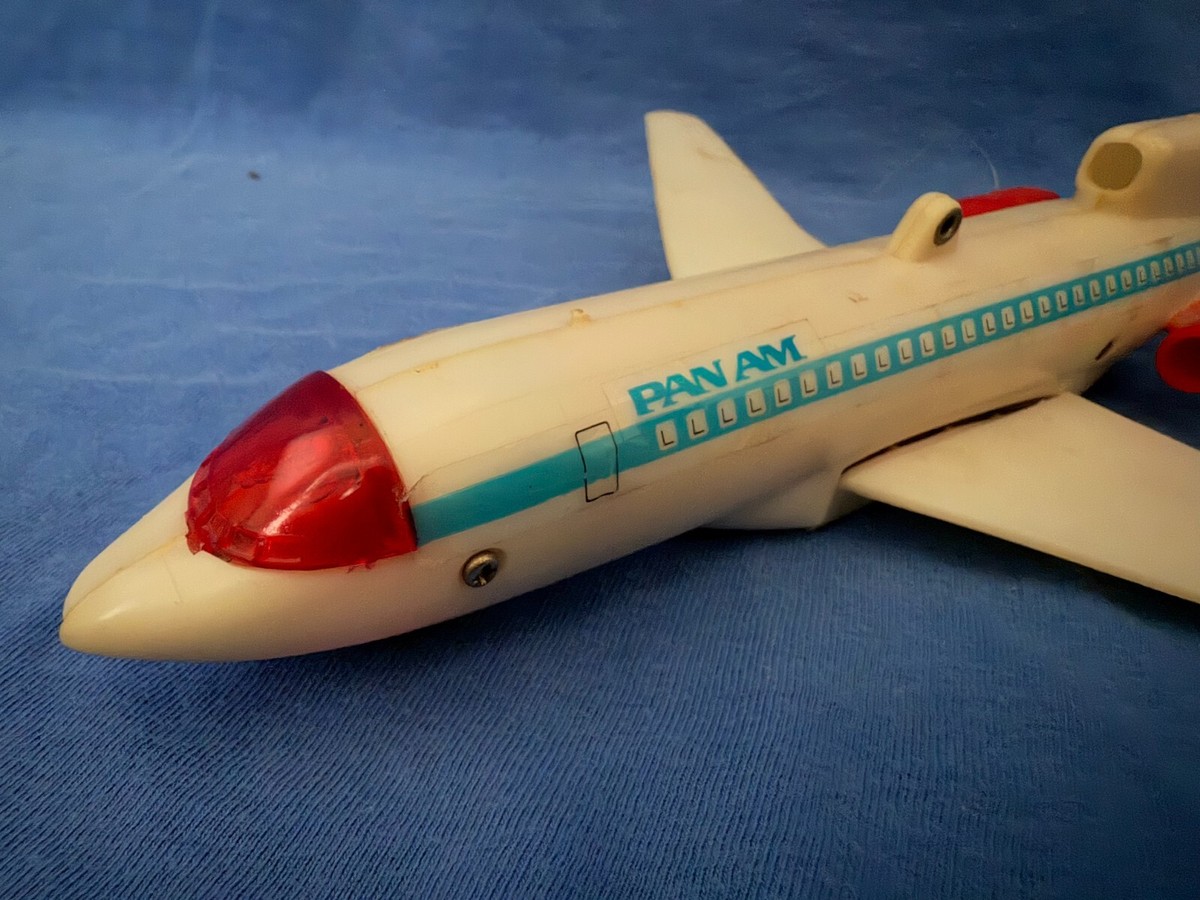 Vintage PAN AM Airlines Toy Tether Jet Plane Hong Kong Battery