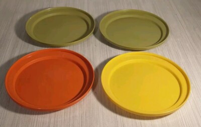 Vintage Tupperware Seal N Serv Lids or Plates 6.75 Set of 4 #1207