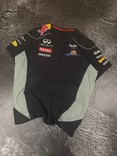 Red Bull racing formula 1 team Tshirt Pepe Jeans Size XL