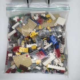 LEGO Creator Modular Family Villa 31069 3 in 1  Set - Missing 1 Figure