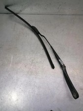 MERCEDES-BENZ C W203 Scheibenwischer vorne A2038202544 2.20 Diesel 34351351