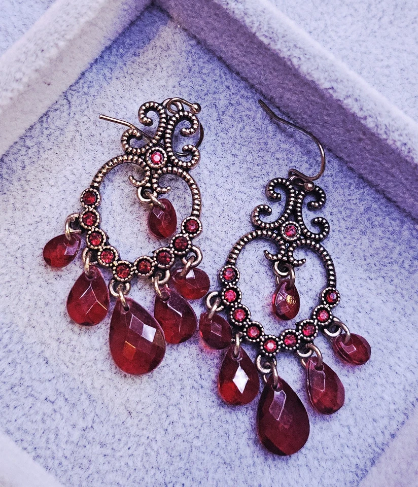 Avon Faceted Teardrop Pierced Earrings Gold Tone Scroll Red Dangles NICKEL FREE - Image 3 of 3