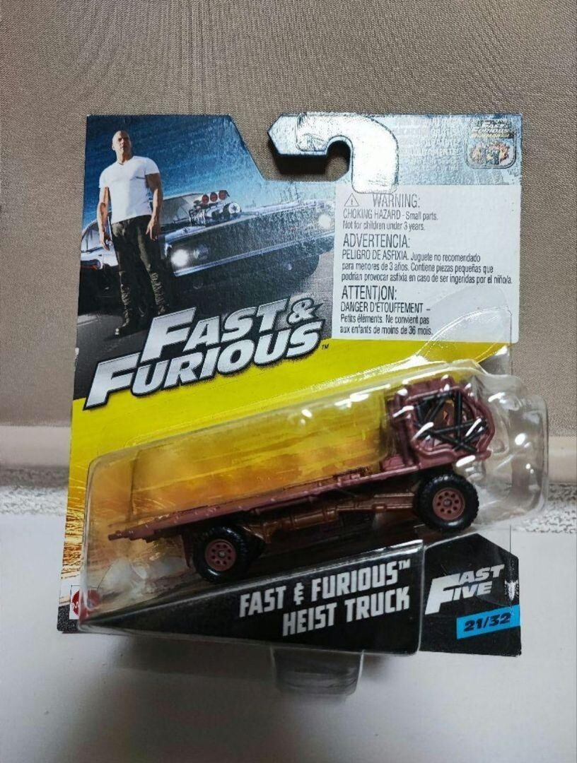 マテル ワイルドスピード メガマックス HEIST TRUCK 1/55 Fast & Furious Megamax Movie Car HEIST TRACK 1/55 Scale