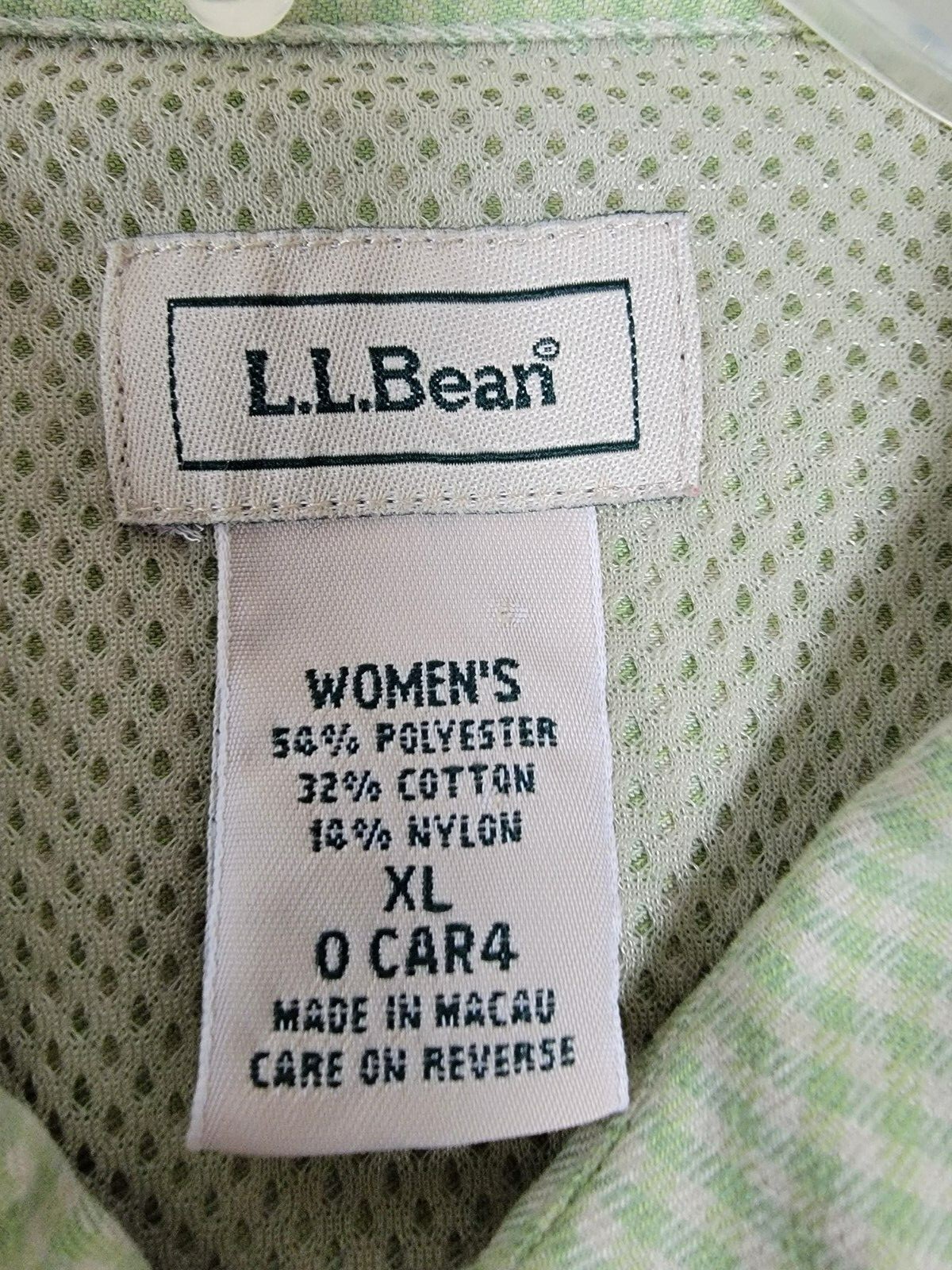 L.L.BEAN  Woman's XL Long Sleeve Shirt Green Checkered Button up left zip pocket