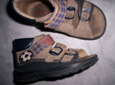 >> Superfit Leder-Sandalen mit ''Fußball'',  in beige Gr. 23