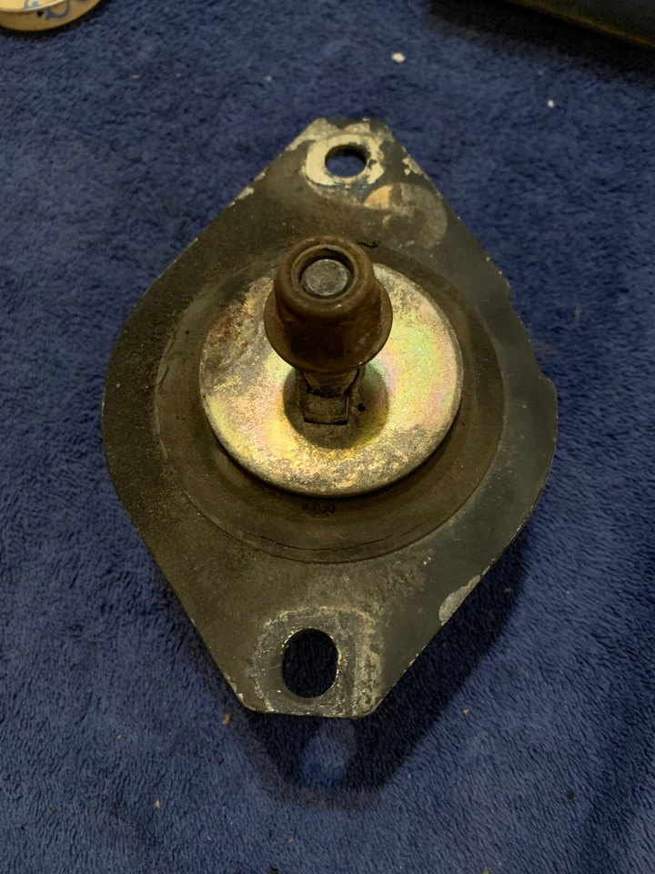 Montaje de motor hidráulico clásico Saab 900 1988-1994 lado izquierdo o derecho Foto 4 de 4