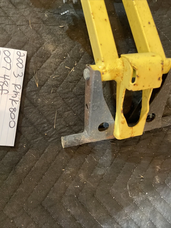 2002-2005 Polaris RMK 600 700 800 rear torque arm assembly 007 - Image 3 of 4