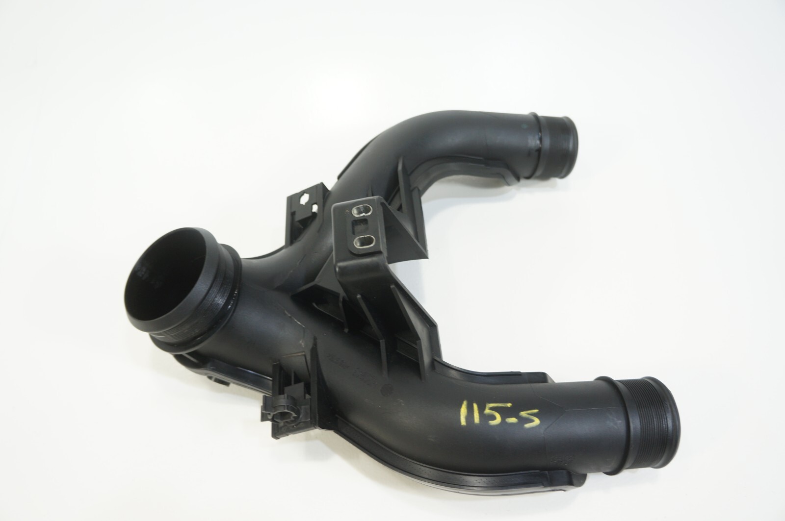 14-18 Maserati Ghibli Quattroporte 3.0L M157 Air Intake Duct Y Pipe Hose OEM