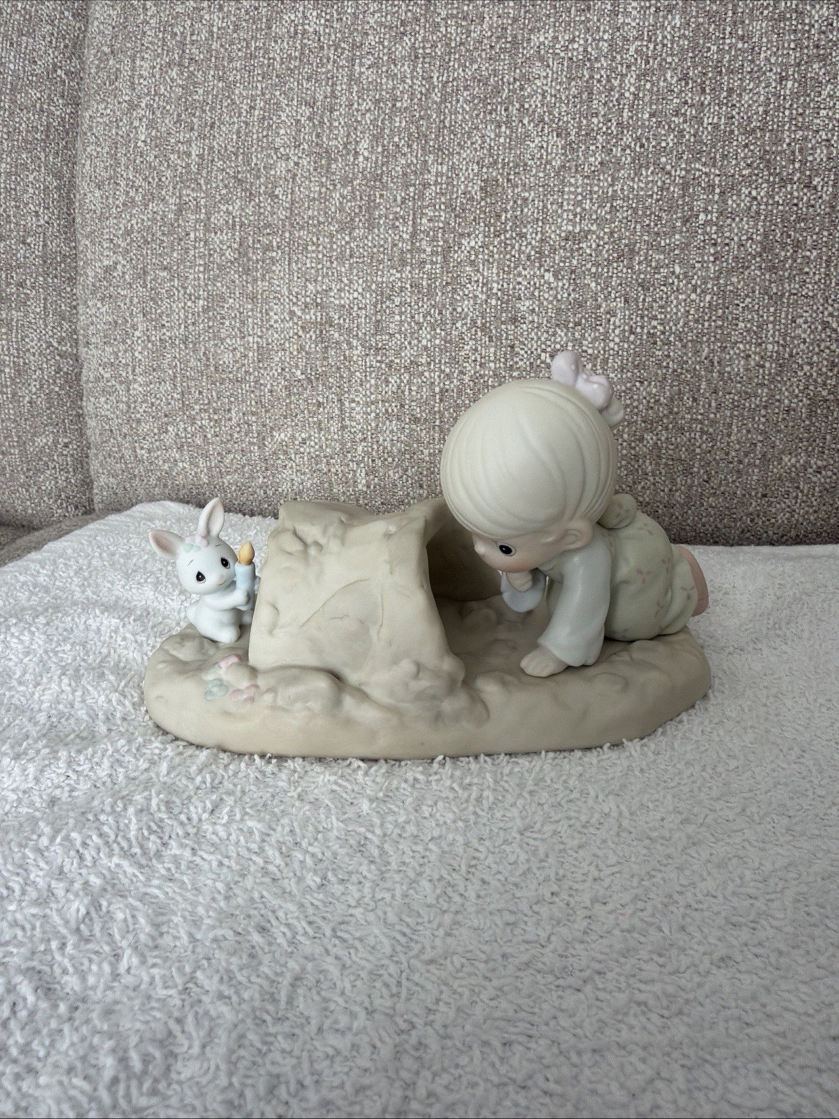 Precious Moments “There’s A Light At The End Of The Tunnel” Figurine 1990 No Box