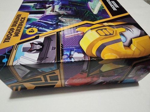 Transformers Buzzworthy Bumblebee Troop Builder 4pk &Bumblebee/spike 2pk - Picture 3 of 7