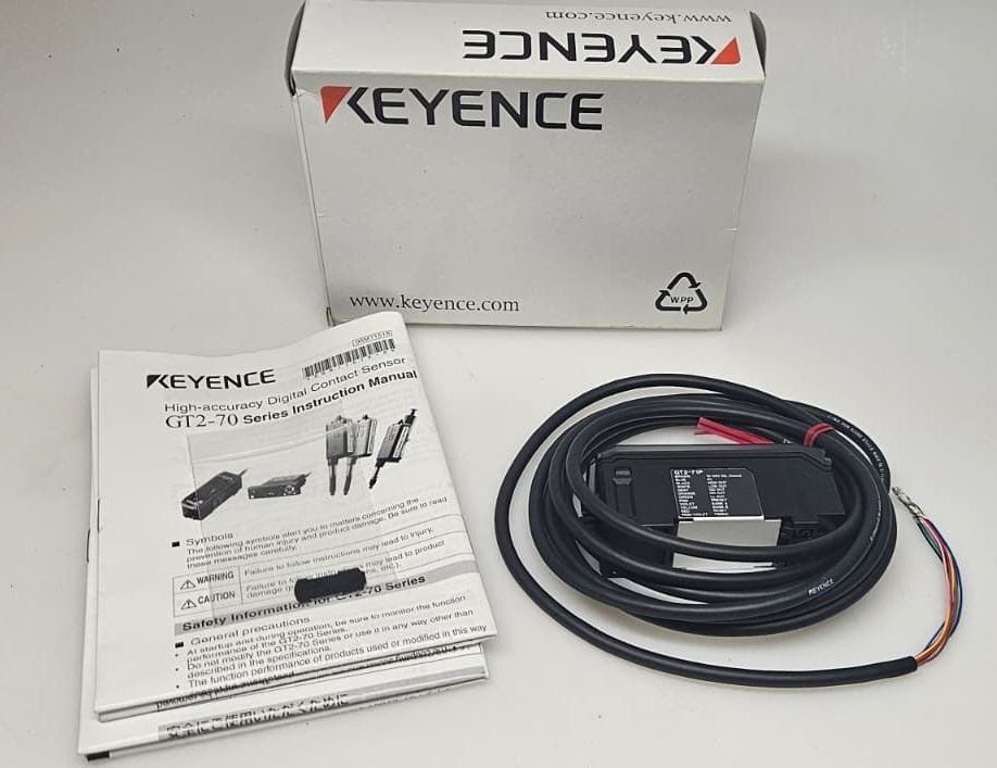 Keyence GT2-71P Digital Amplifier Main Unit New Original Packaging