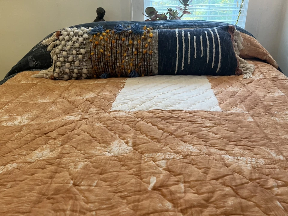 Edredón CQC King Dune--bloqueado a mano en la India Foto 2 de 4