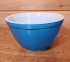 Vintage PYREX 401 Primary Blue Mixing Nesting Bowl 1.5 Pint 1950’s USA