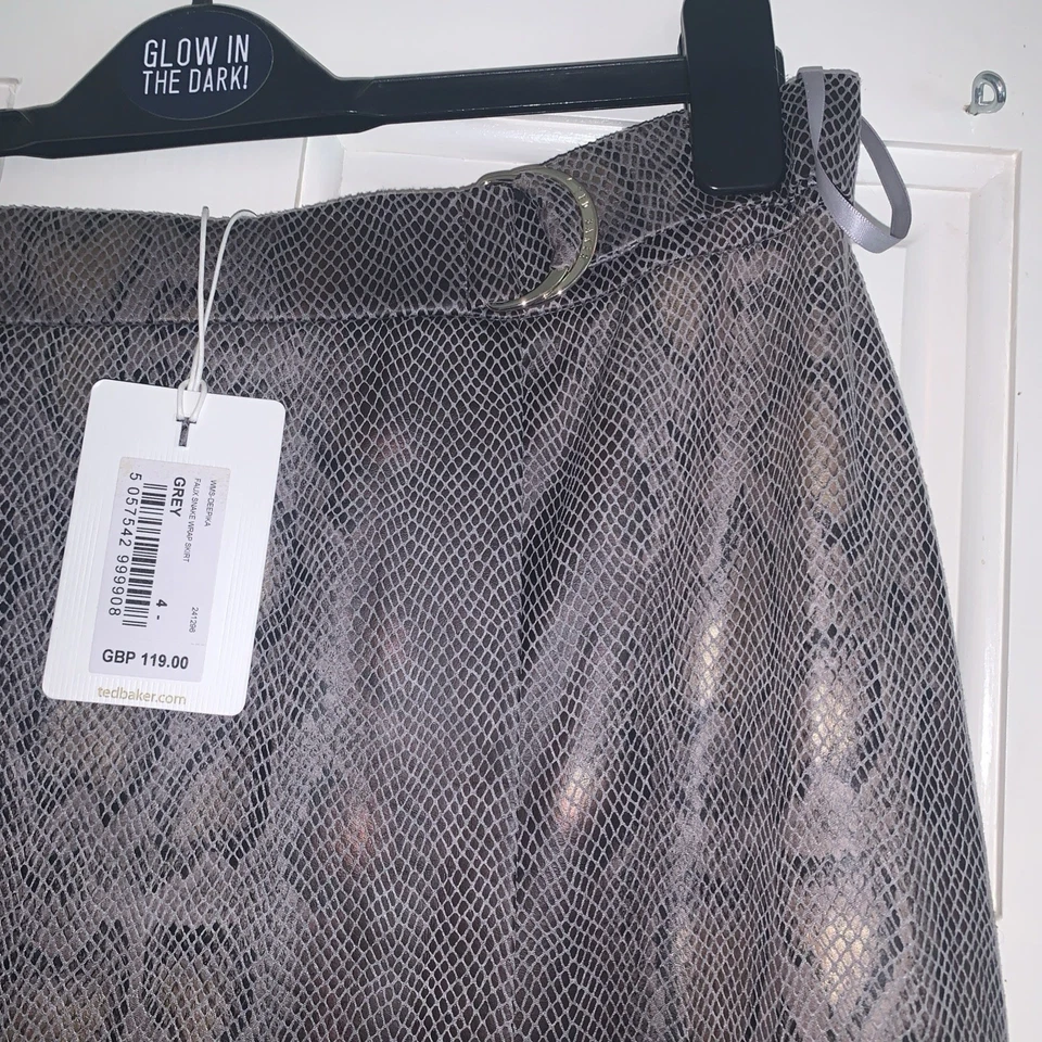 Ted Baker Faux Snake Wrap Skirt Sz 4 Grey Brand New With Tags RRP £119 - Image 3 of 4