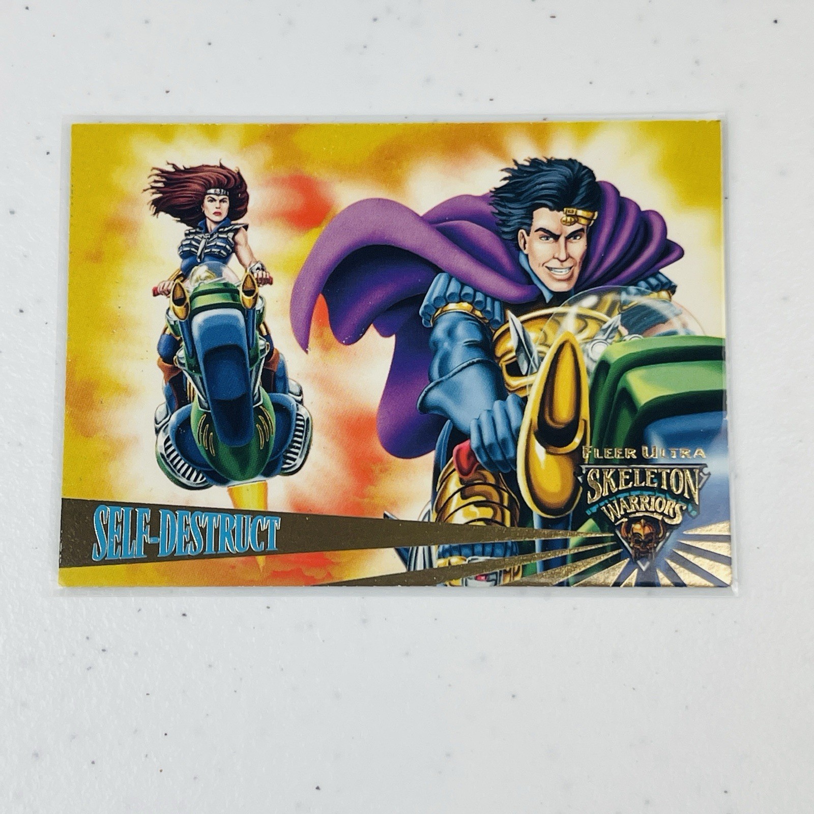 Skeleton Warriors 1995 Fleer Ultra 57 Self Destruct Trading Card