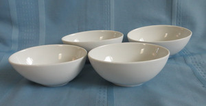 Set of 4 Crate & Barrel Small White Oval Fruit Condiment Bowls  5 1/4" x 3 1/2"