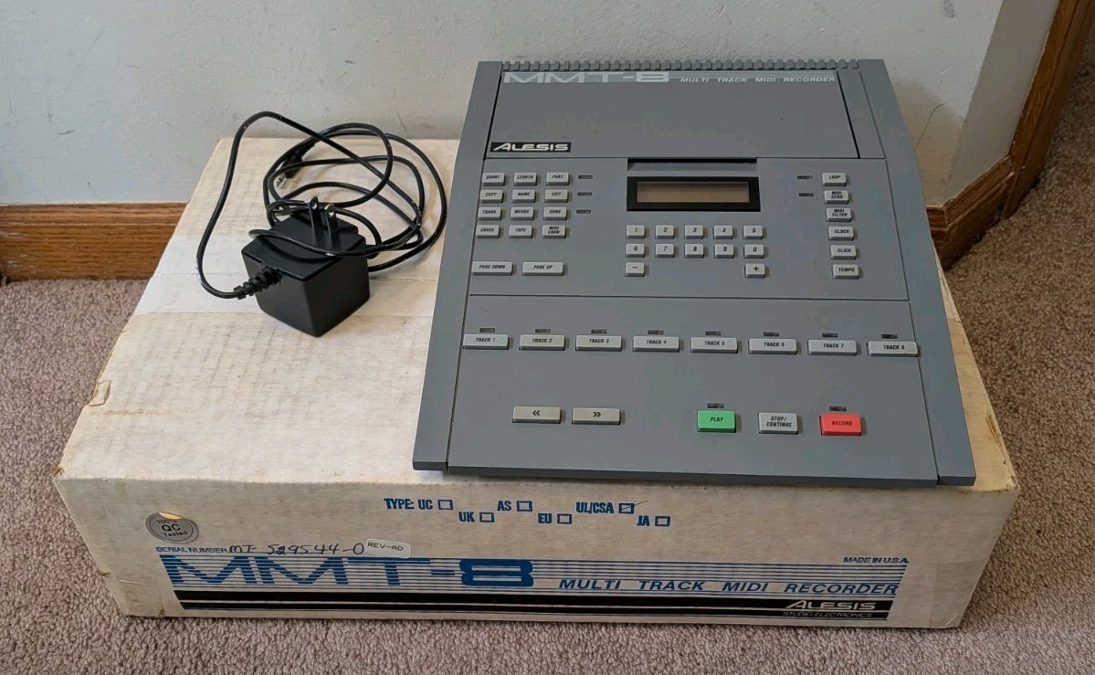 🚨 ALESIS MMT-8 Black Multi Track Midi Sequencer w/ Box   Power