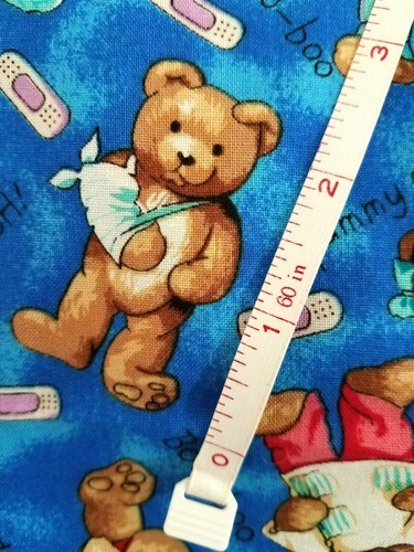 tela GET WELL BEARS 26"xWOF 100% algodón acolchado 1998 Timeless Treasures azul - Imagen 3 de 7