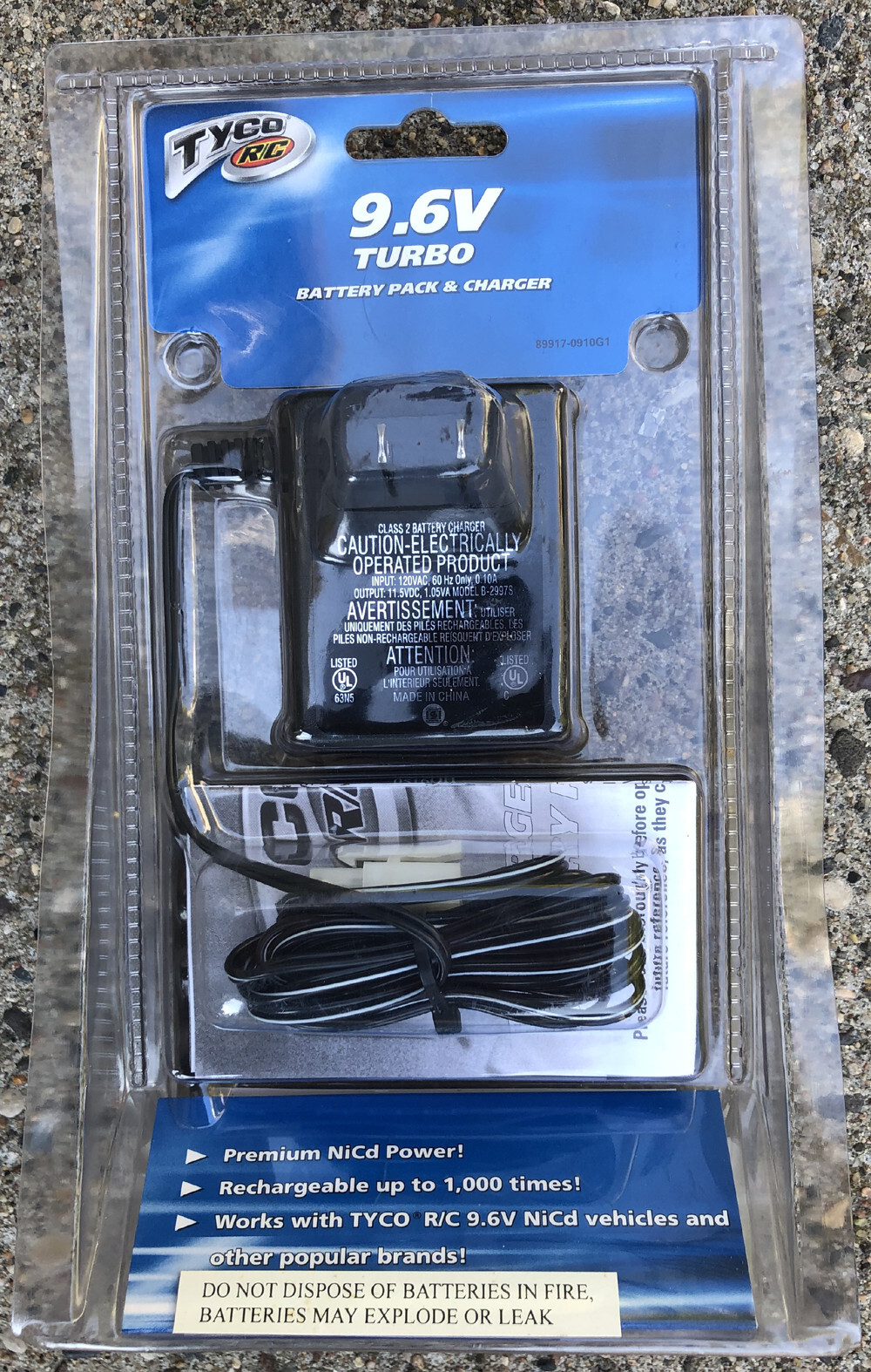 NEW TYCO RC TURBO 9.6V BATTERY PACK & CHARGER RECHARGEABLE NICD BATTERY