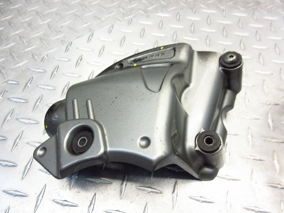 14 15 Suzuki Gladius 650 SFV650 2014 OEM cubierta de piñón trasero amortiguadores de buje de cadena Foto 4 de 4