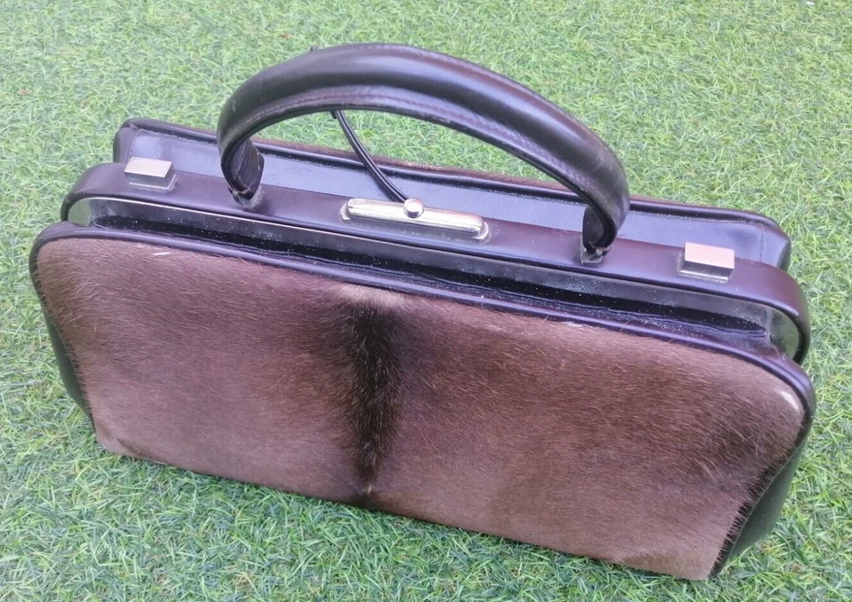 Vintage 70´s Woman handbags purse Brown leather & fur lady clutch with handle - Image 2 of 4