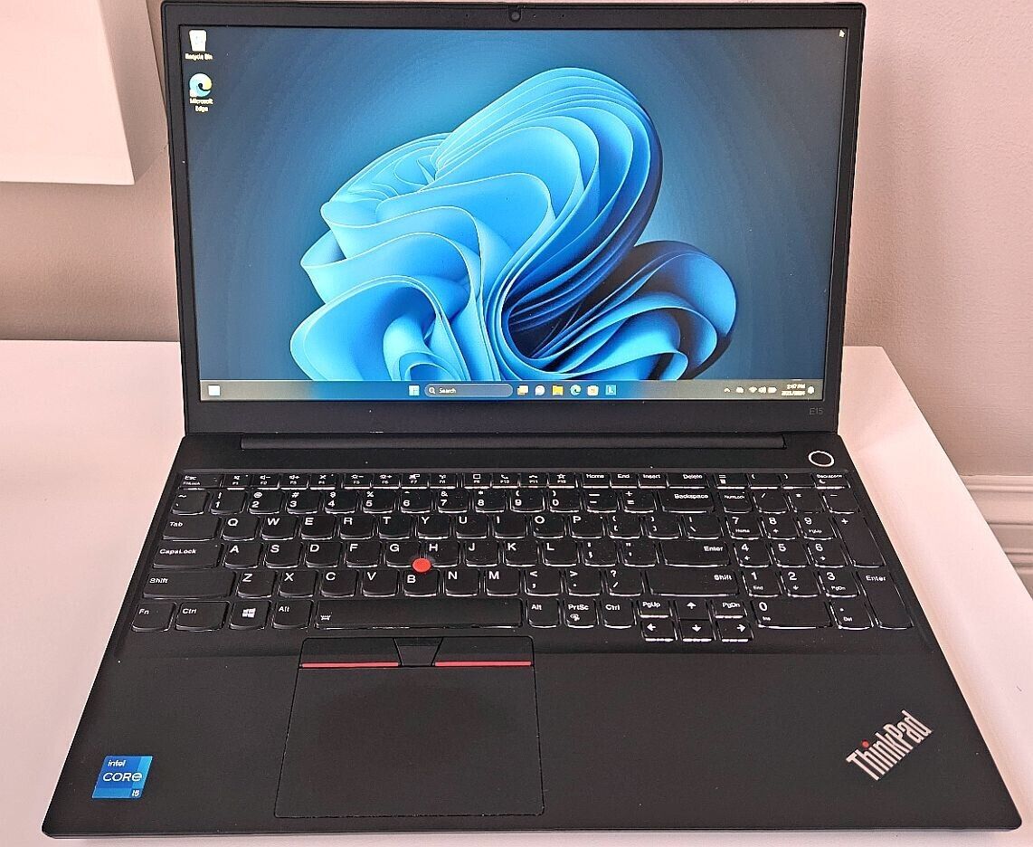 Lenovo ThinkPad E15 Gen 2 15.6-inch i5-1135G7 16GB RAM 512Gb Lenovo ThinkPad E15 Gen 2 15.6-inch i5-1135G7 16GB RAM 512Gb