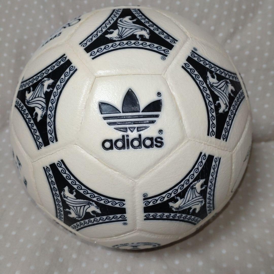 adidas - adidas エトルスコ サッカーボール 5号球 1990年ワールドカップモデル Adidas Etrusco® Unico | FIFA World Cup 1990 | Official Match