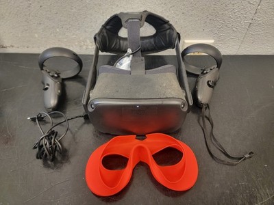 Meta Oculus Quest VR Headset Model MH-B Virtual Reality, Controls Included