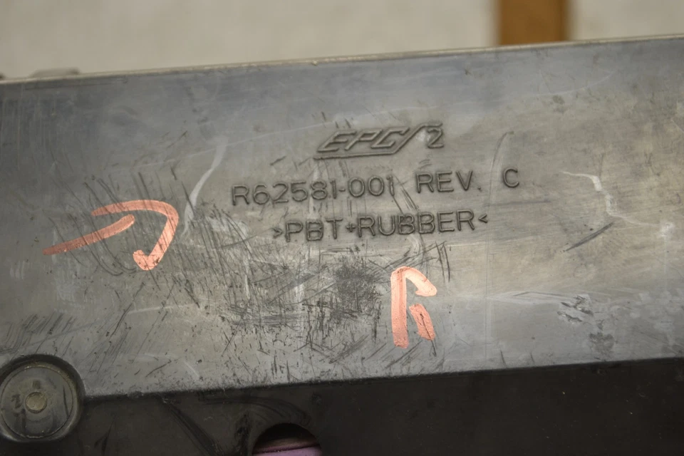 Ford Expedition Navigator 2007 caja de fusibles conexión OEM R62581001 módulo 44-12A2 Foto 3 de 4